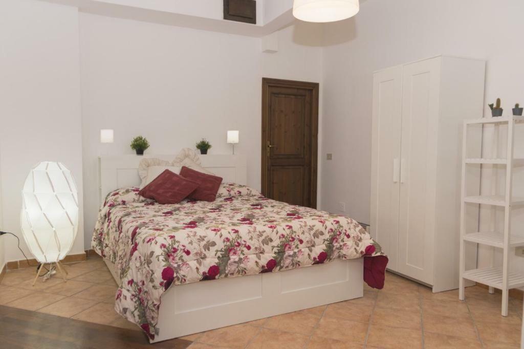 Lisetta'S House Appartement Monreale Buitenkant foto